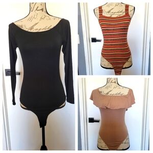 3/$25 Size Small Bodysuit‎ Bundle Stretchy Comfortable